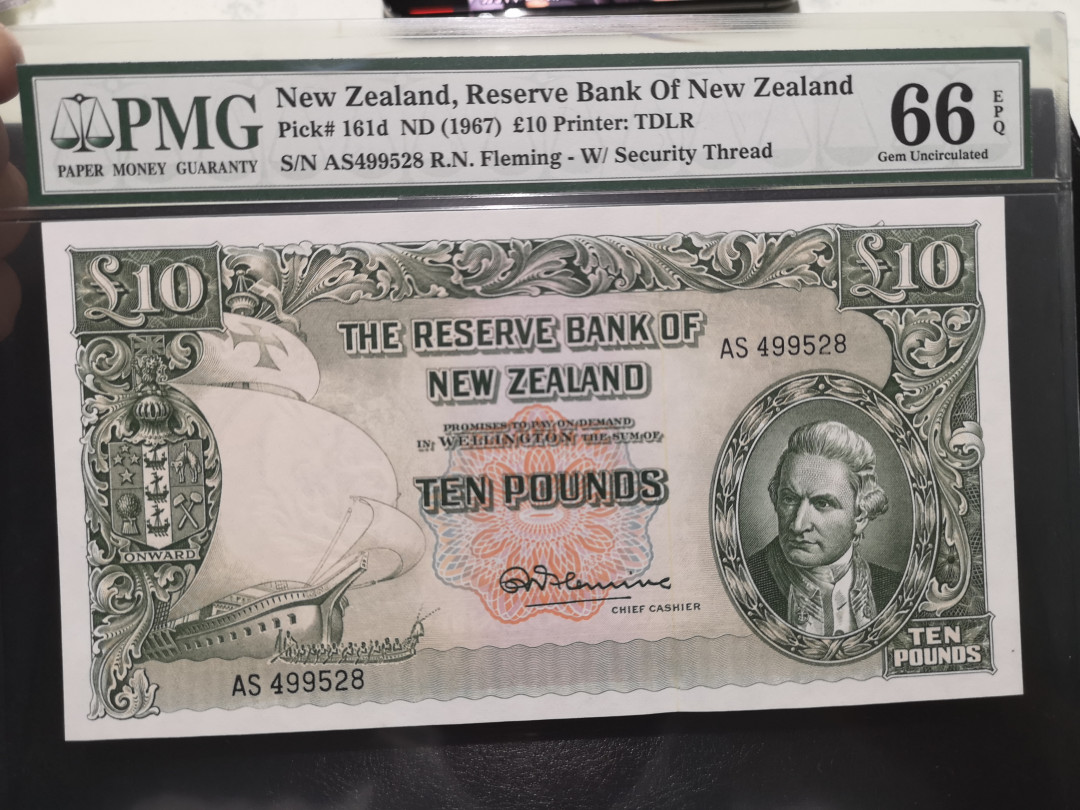 《外钞收藏家》第一百二十四期拍卖 1967年新西兰10镑 pmg66 尾8