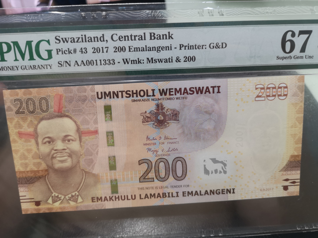 《外钞收藏家》第一百二十四期拍卖 2017年斯威士兰王国200 AA冠 豹子号 pmg67