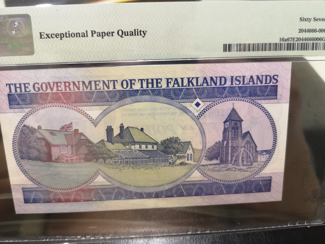 《外钞收藏家》第一百二十四期拍卖 1990年福克兰群岛 A冠50镑 pmg67