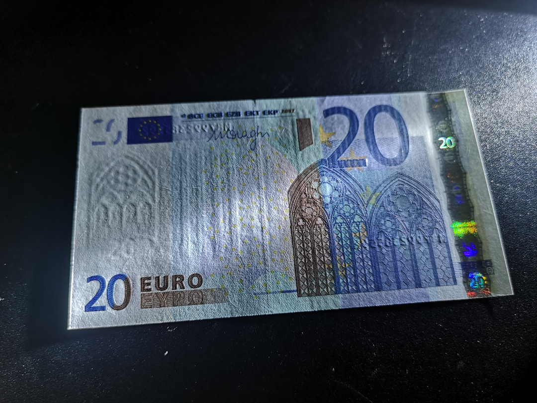 《外钞收藏家》第一百二十四期拍卖 三签20欧 全新UNC 葡萄牙版