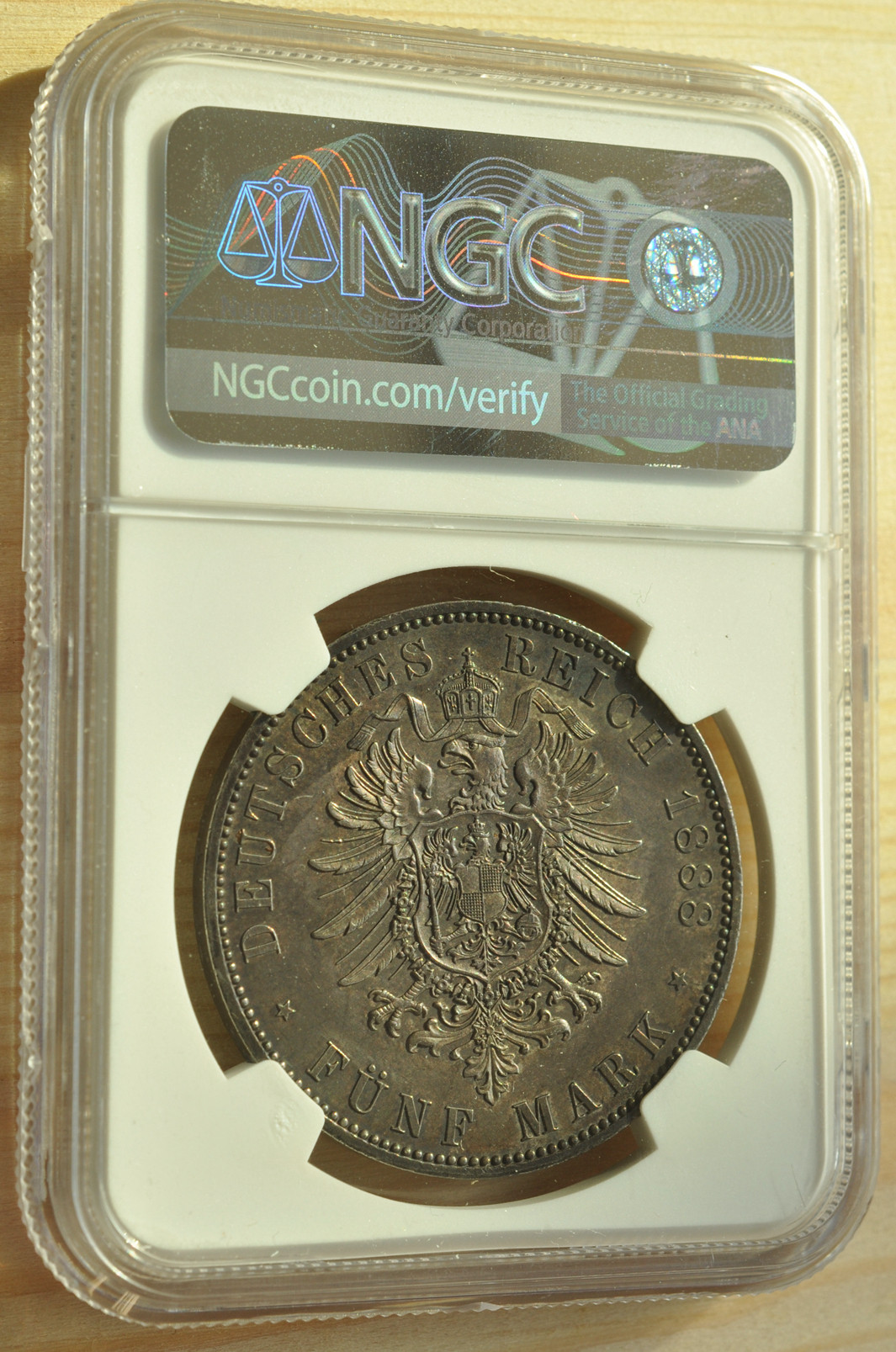 《竞宝斋》钱币微拍-第3场（0佣金包邮） NGC UNC 德国普鲁士三皇之年1888 5马克枪膛黑包浆银币