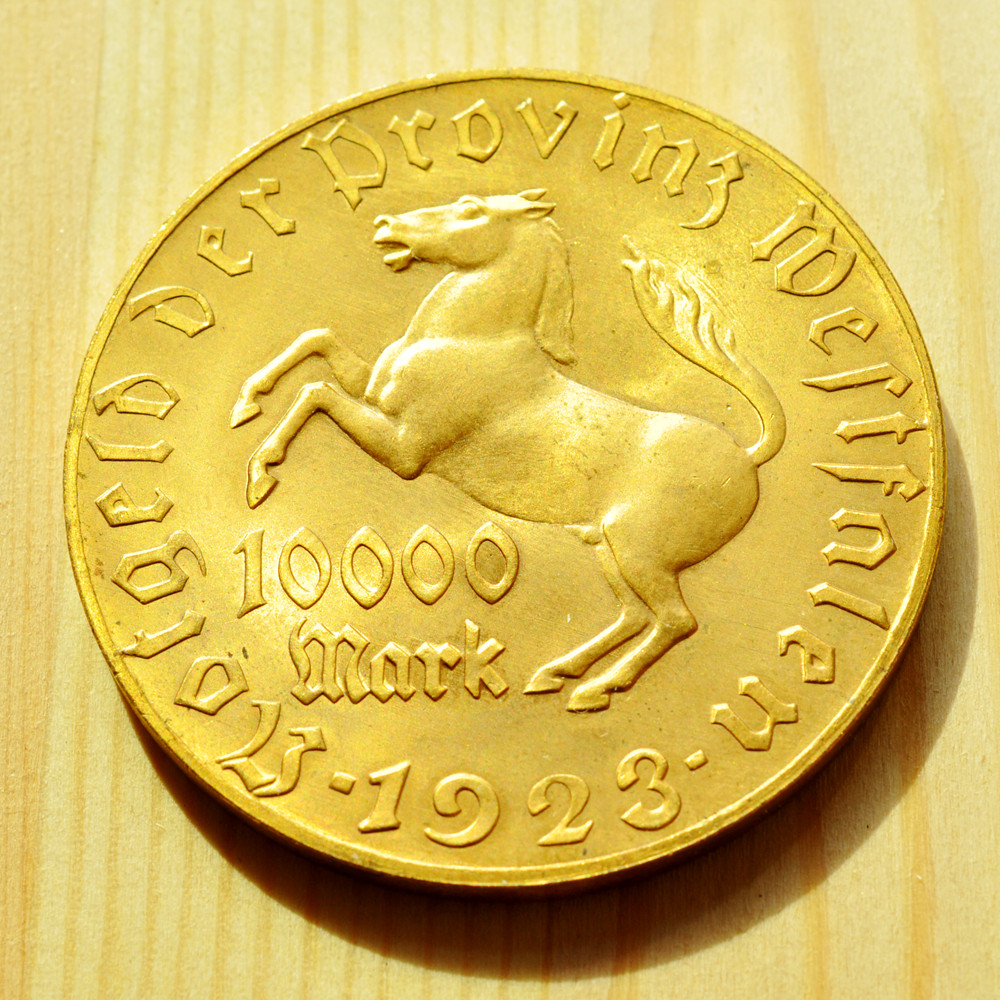 《竞宝斋》钱币微拍-第3场（0佣金包邮） 原光德国魏玛1923年10000马克铜币     重量：  32.9 g    直径： 44  mm