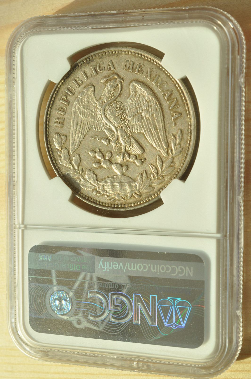 《竞宝斋》钱币微拍-第3场（0佣金包邮） NGC MS62 墨西哥1902年MO AM 1比索鹰洋 银币 阴阳彩