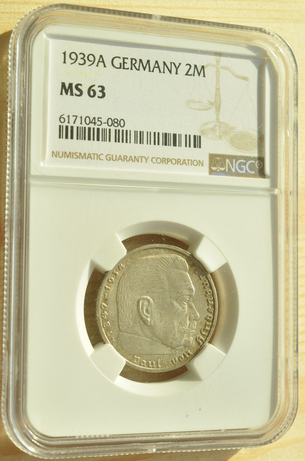 《竞宝斋》钱币微拍-第3场（0佣金包邮） NGC MS63 德国1939A年 2马克 带彩转光