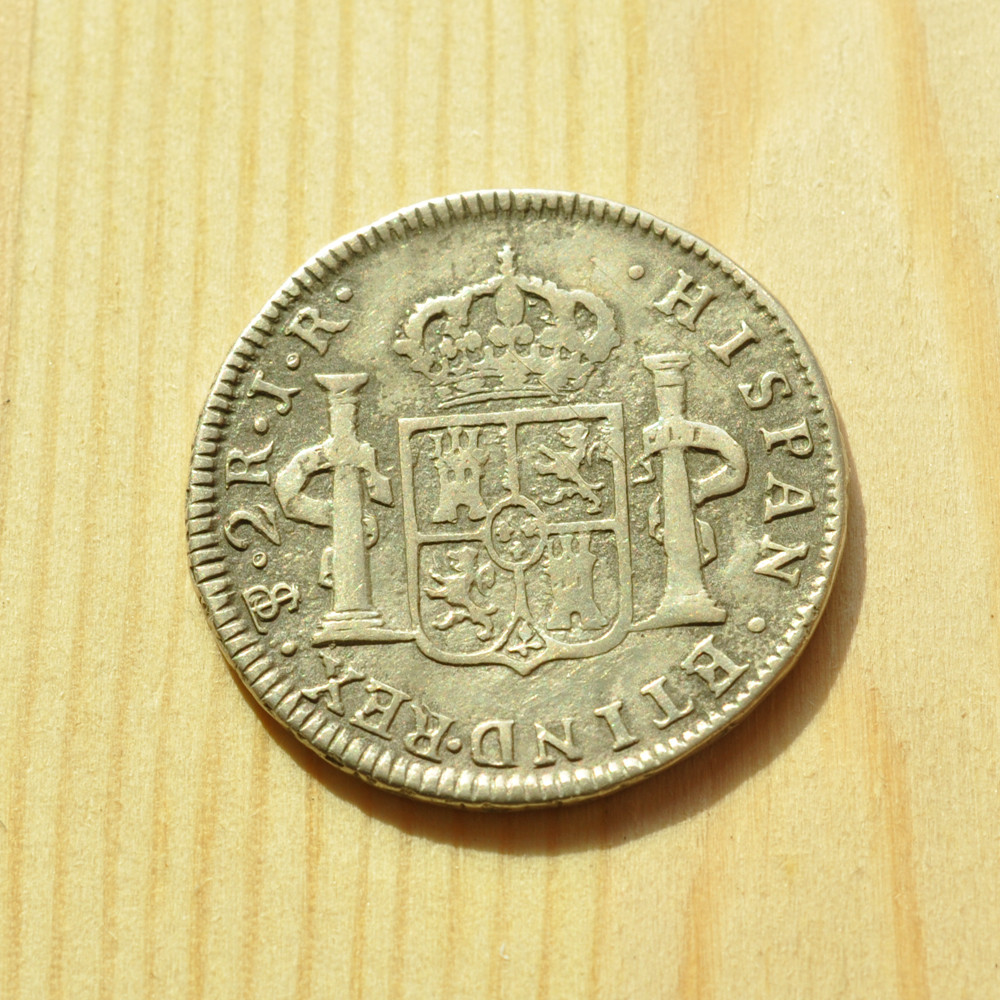 《竞宝斋》钱币微拍-第3场（0佣金包邮） 西属 玻利维亚 1775年 卡三 2R 银币   重量：   5.9g    直径：  27.6 mm