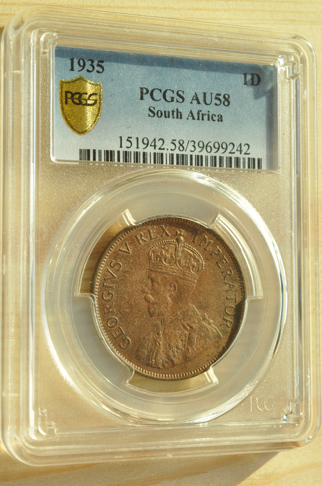 《竞宝斋》钱币微拍-第3场（0佣金包邮） (PCGS-AU58) 1935年南非1便士铜币,16年SBP-NGC-66 成交价3275