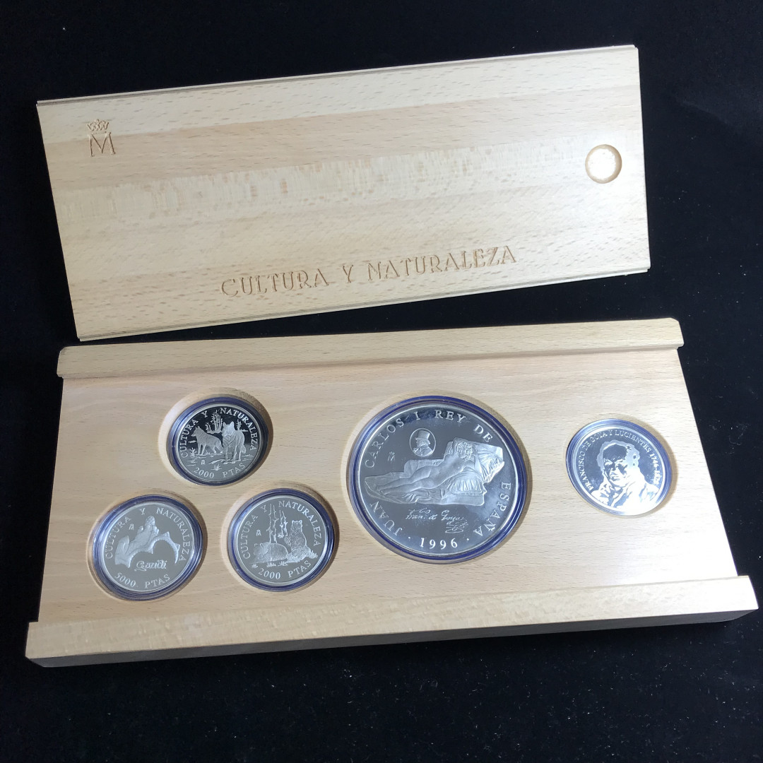 《竞宝斋》钱币微拍-第3场（0佣金包邮） 925银（币总重292克）原盒证书西班牙1996年大自然系列5枚银币套装（最大一枚168克）