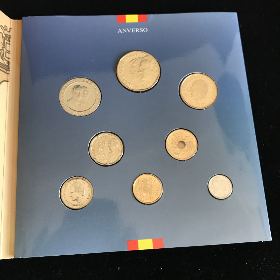 《竞宝斋》钱币微拍-第3场（0佣金包邮） 西班牙1999年卡装8枚装套币