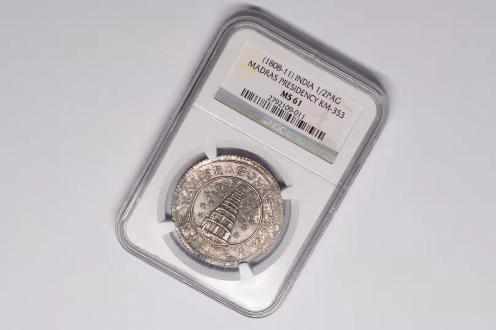 凡希社世界钱币微拍第一百六十九期 荐！1808-11英属印度马德拉斯辖区1/2塔大银NGC-MS61稀有品相！