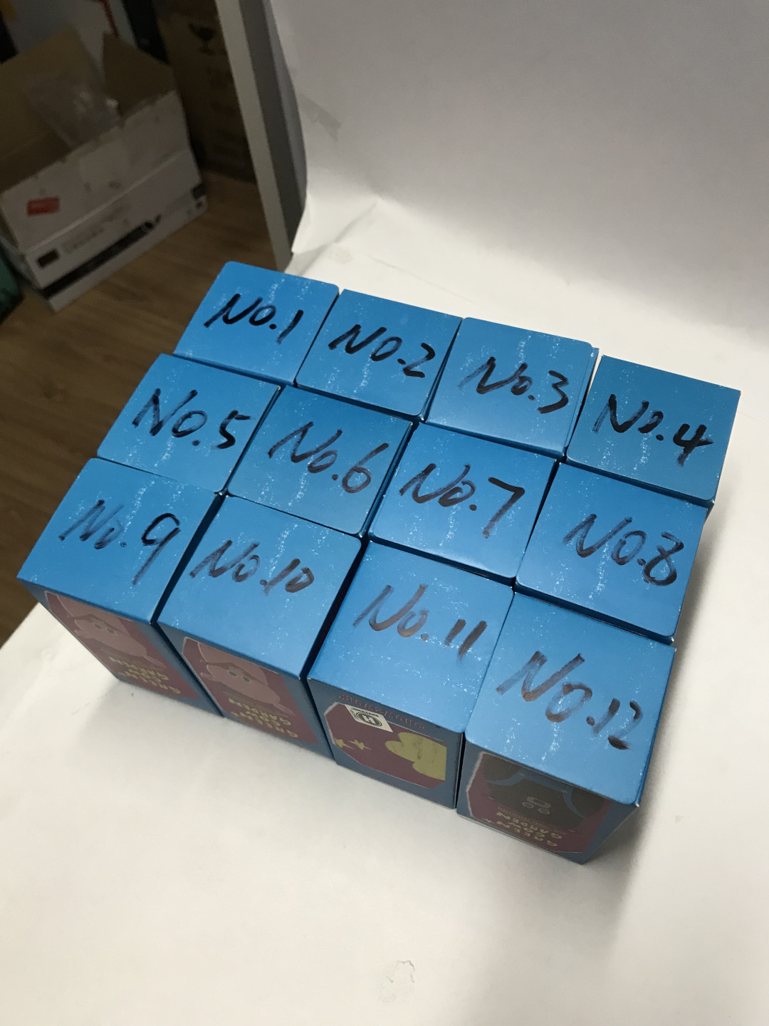 零元拍：HOW2WORK出品极速蹿红著名羊毛毡艺术家小川耕平GREEN COW GARDEN迷你小猪小熊系列盲盒，一次拍一只