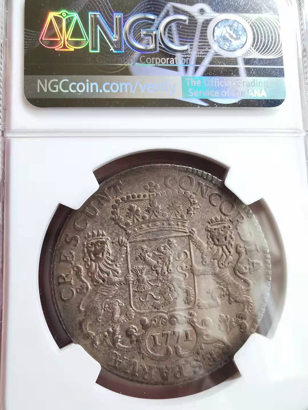 凡希社世界钱币微拍第一百六十九期 1771西弗里斯兰小马剑1/2杜卡特NGC-AUD老包浆！