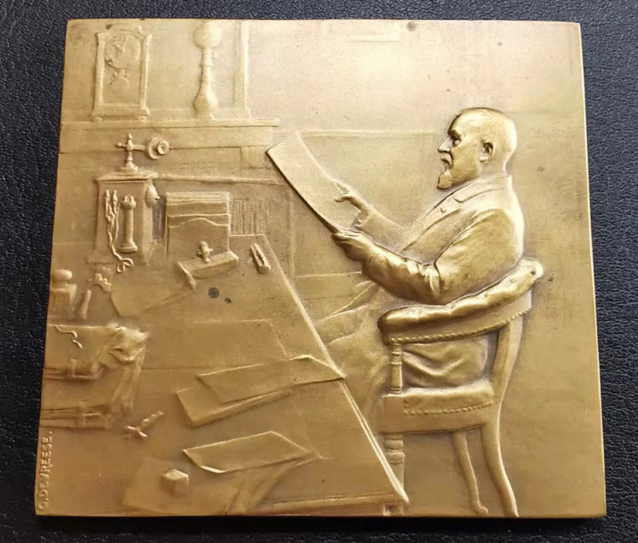 凡希社世界钱币微拍第一百六十九期 1915比利时根特博览会纪念方型铜章少见品种 65*62mm