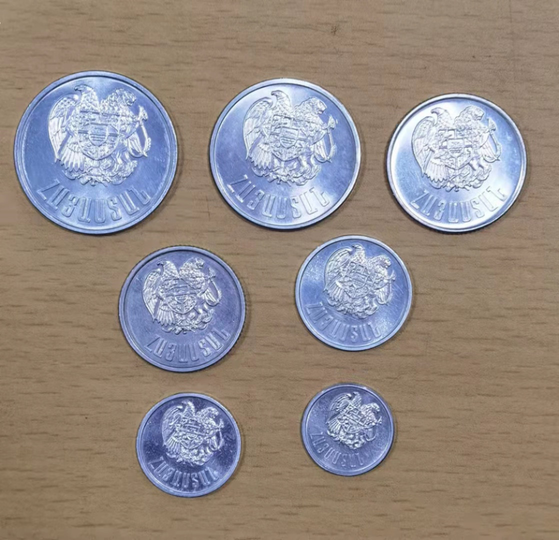 北京马甸外币专卖微拍第五十九场，非贵金属纪念币，流通币专场，陆续上新，欢迎关注 亚美尼亚