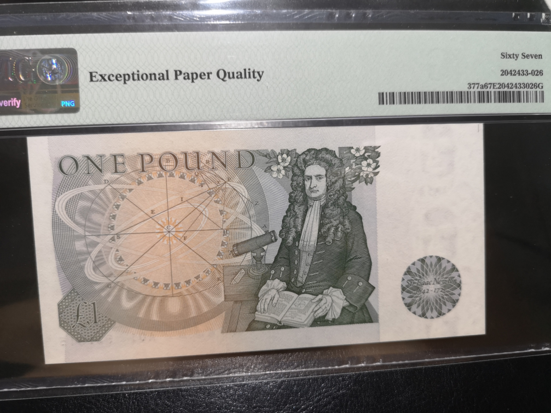 《外钞收藏家》第一百二十五期拍卖 英国D序列1镑 PMG67 A01首发冠