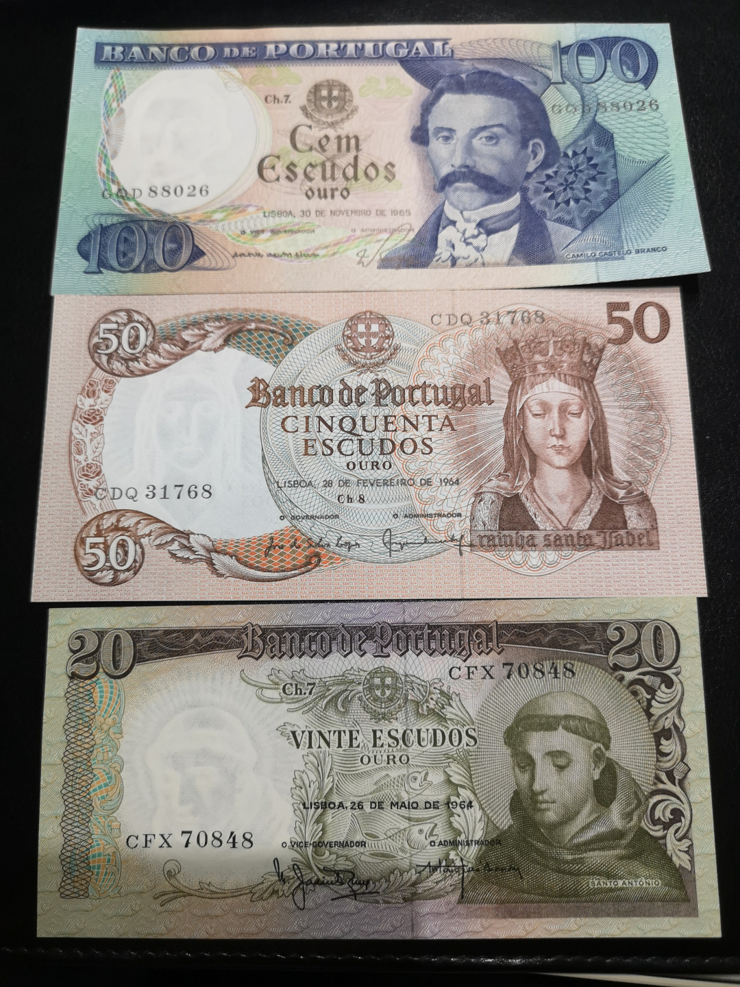 《外钞收藏家》第一百二十五期拍卖 葡萄牙1965年100、1964年50、20 三张一起 全新UNC