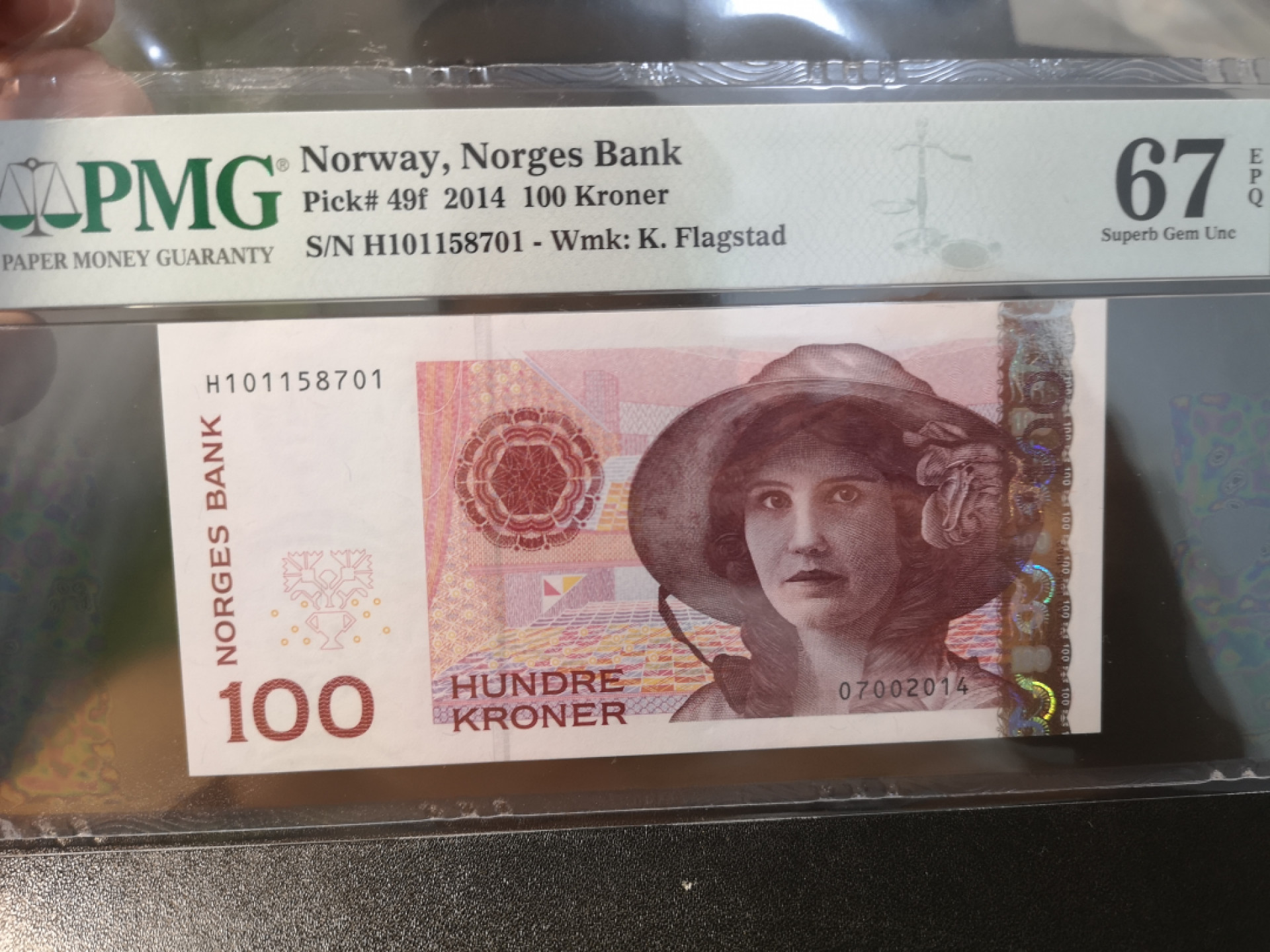 《外钞收藏家》第一百二十六期拍卖 2014年挪威100克朗 PMG67