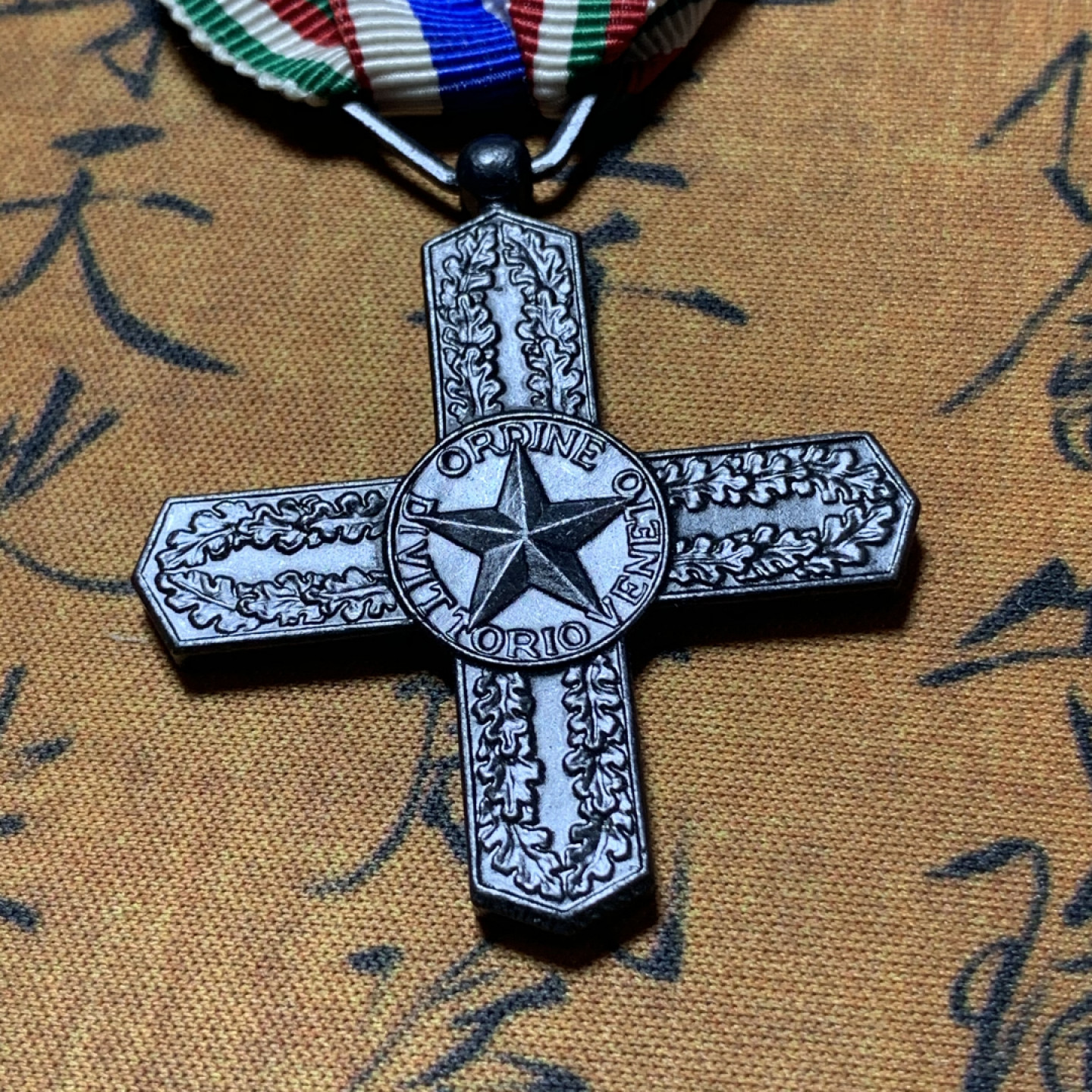 《竞宝斋》钱币微拍-第4场（0佣金包邮） 意大利一战十字勋章 较少