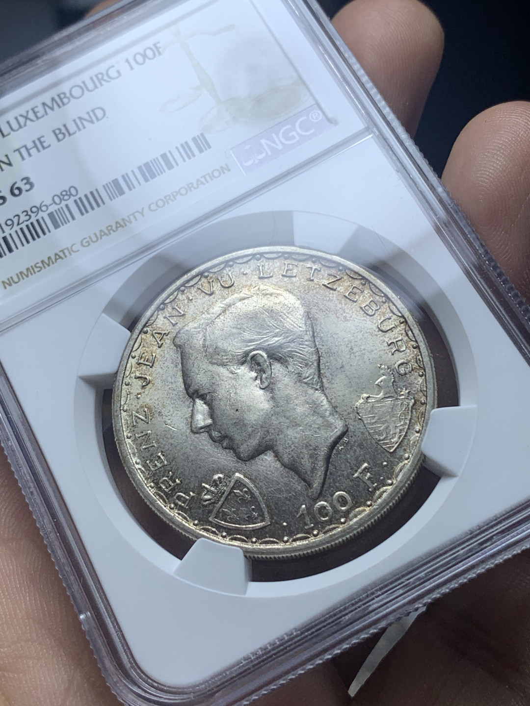 《竞宝斋》钱币微拍-第4场（0佣金包邮） NGC-MS63 卢森堡1946年 约翰 100法郎 马剑 大银币