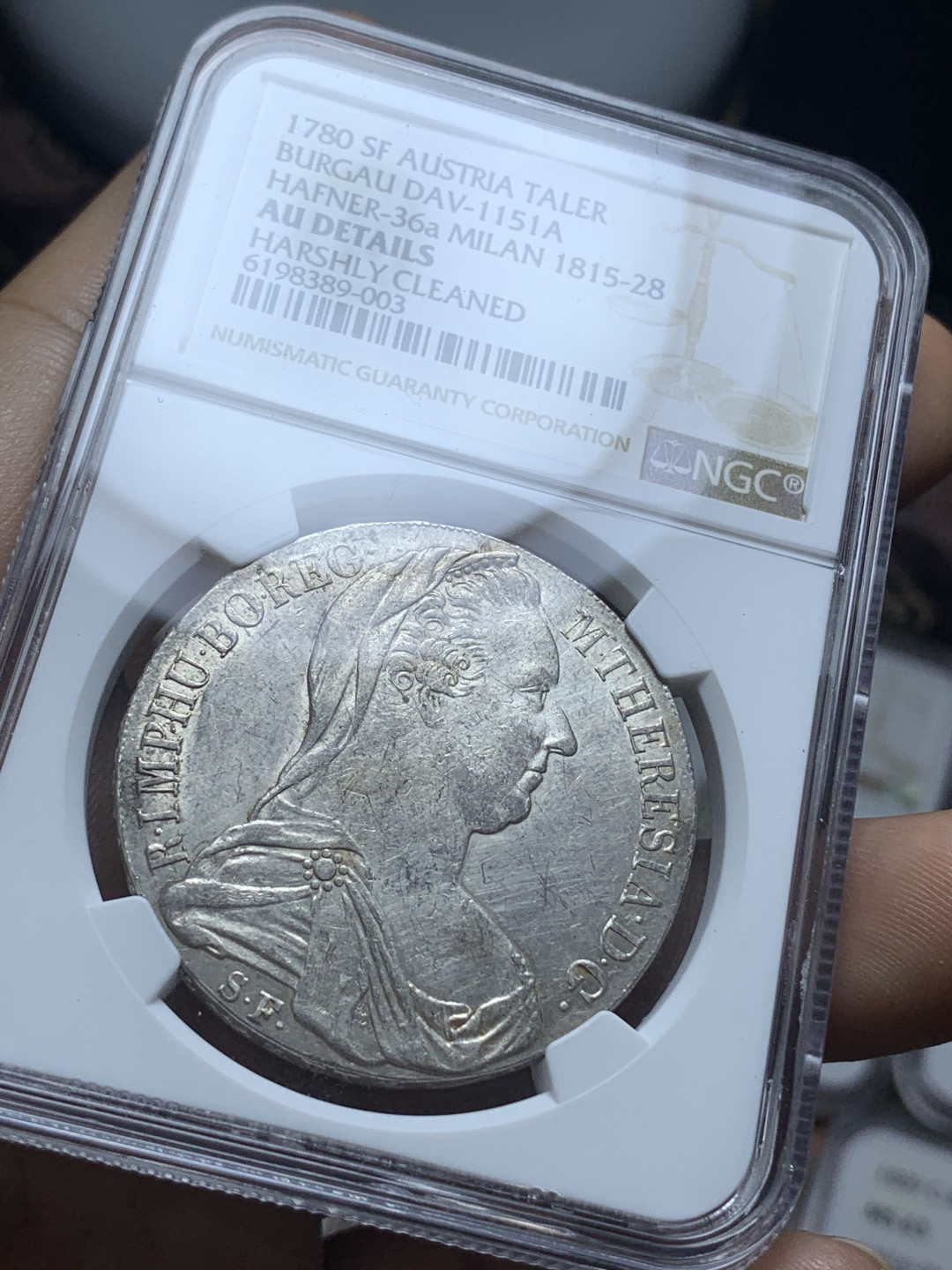 《竞宝斋》钱币微拍-第4场（0佣金包邮） 奥匈帝国大奶妈银币，早期米兰厂大扣版本，实际铸造年份为1815-1828年间，Hafner目录编号H36a，达文波特目录编号Dav1151，不容错过。