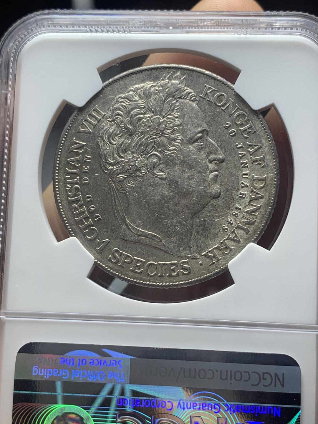 《竞宝斋》钱币微拍-第4场（0佣金包邮） NGC AU58 丹麦1848年克里斯蒂安七世逝世和弗雷德里克七世登基纪念1达勒大银币 发行量仅4.7W枚