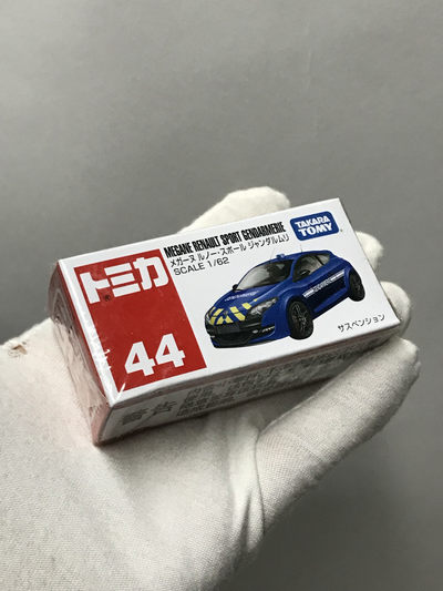 零元拍：多美卡 1/62 雷诺 梅甘娜 车模 - 零元拍：多美卡 1/62 雷诺 梅甘娜 车模