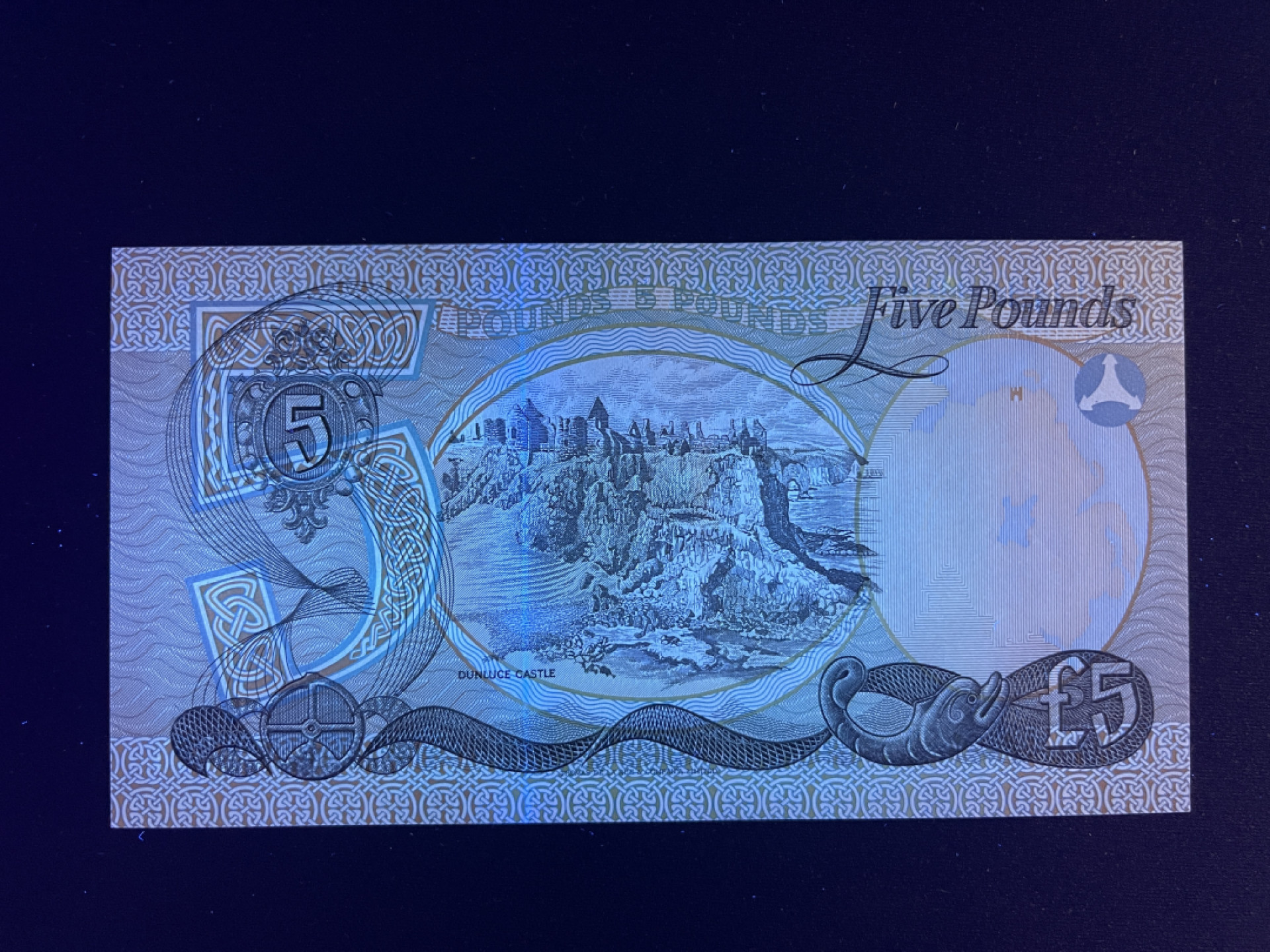 《张总收藏》36期—欧洲精品 北爱尔兰5镑 UNC 1990年 AIB联合银行 原票无47