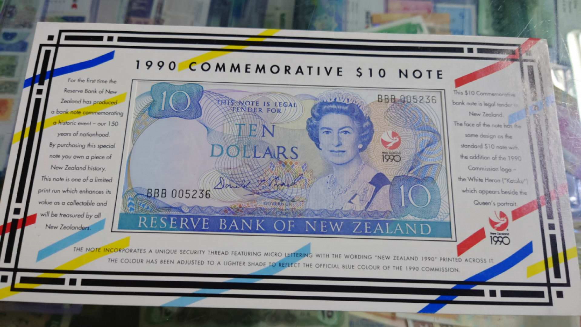 【囧羊收藏】精选微拍第37期暨2021年第28期 各国纸币精选  【一口价已售出，勿出价】1990年新西兰10元纪念钞 原装册BBB冠 全程无47千位小号 全新UNC