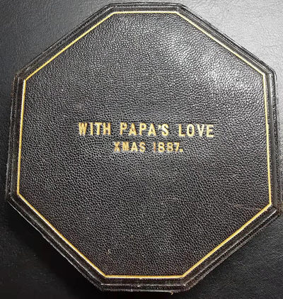 凡希社世界钱币微拍副品交流自动拍专场三 - 荐！1887英国老维高冠七枚套AU/UNC私人盒子