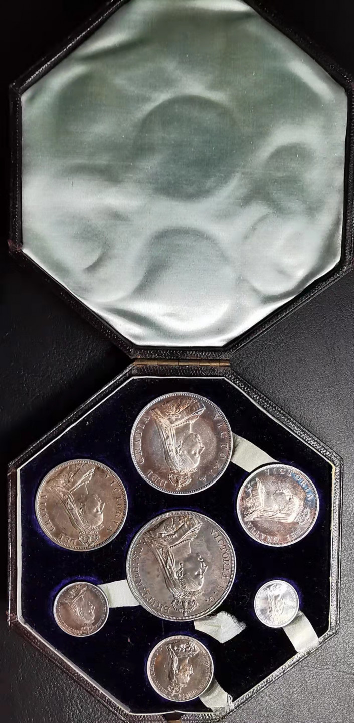 凡希社世界钱币微拍副品交流自动拍专场三 荐！1887英国老维高冠七枚套AU/UNC私人盒子