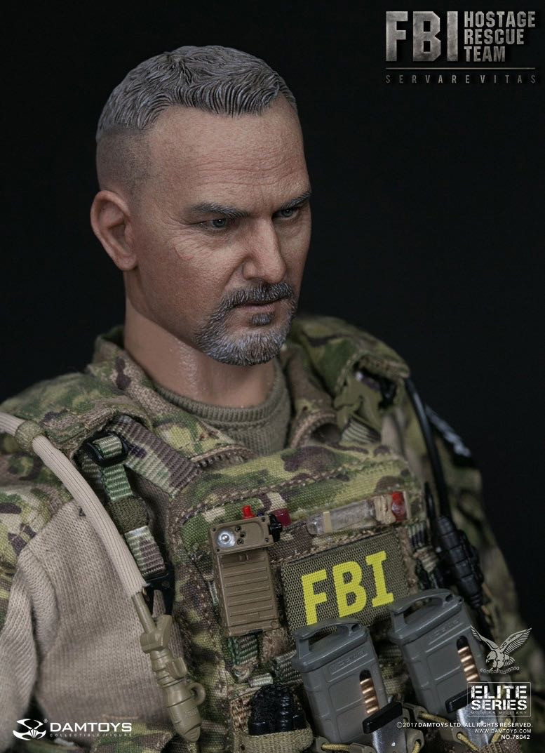 零元拍：DAMTOYS ：1/6 联邦调查局 人质救援小组/FBI HRT - 探员 78042，全新未拆。
