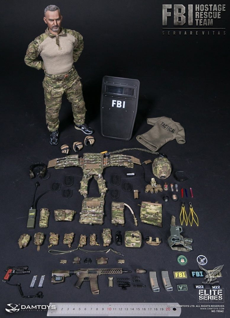 零元拍：DAMTOYS ：1/6 联邦调查局 人质救援小组/FBI HRT - 探员 78042，全新未拆。
