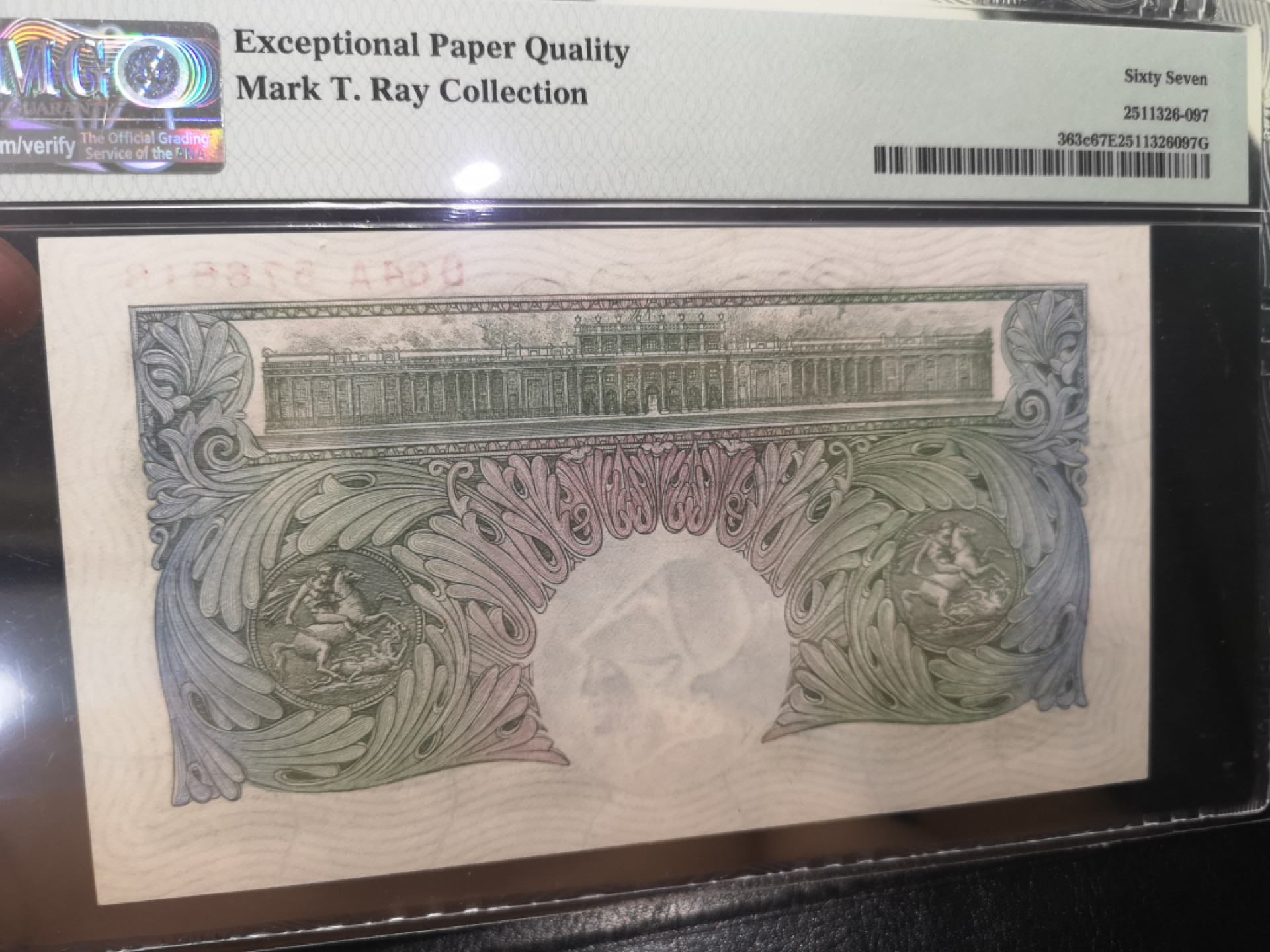 《外钞收藏家》第一百二十八期拍卖 1934-39年 A序列1镑 PMG67 尾8