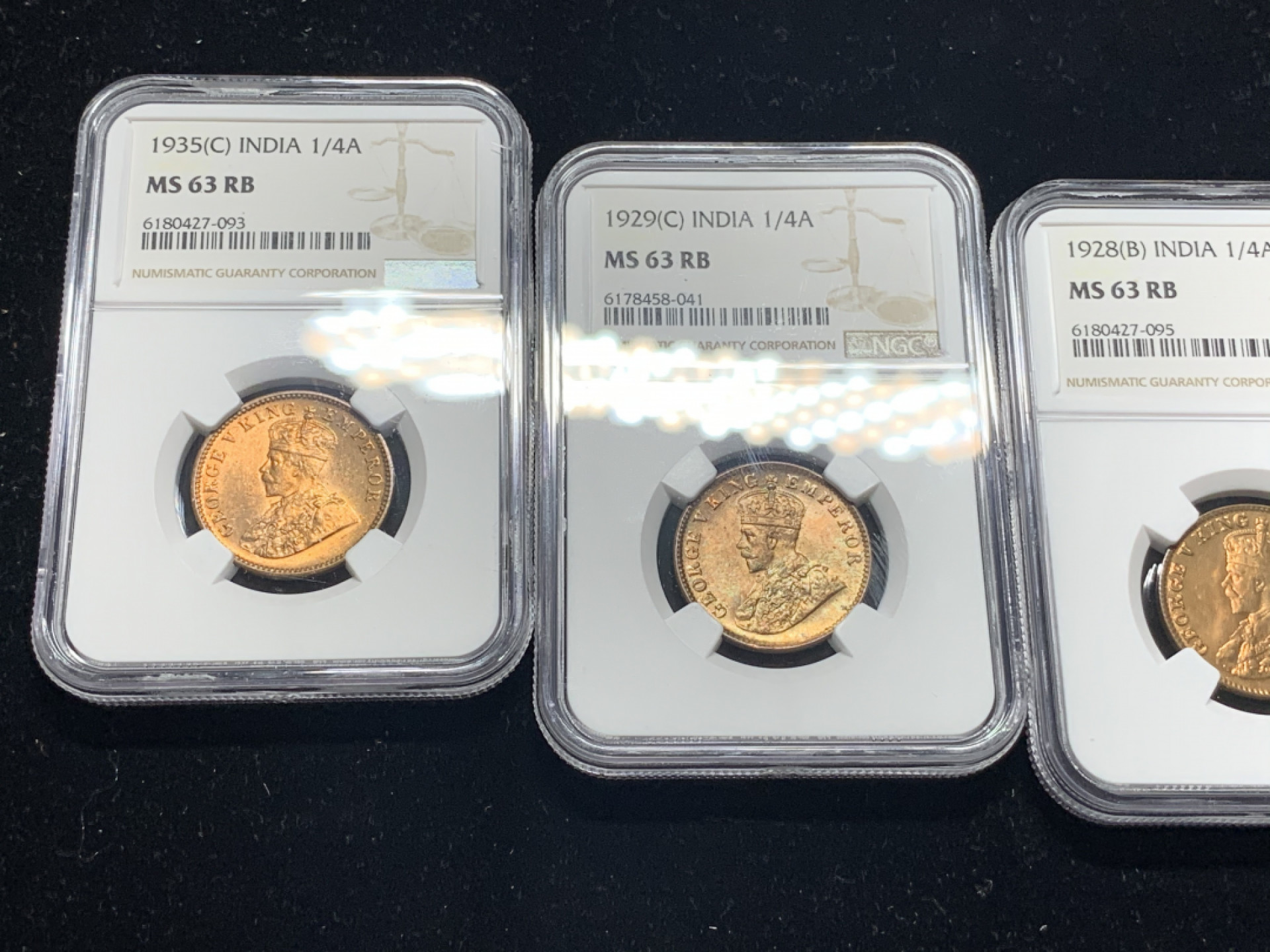 《竞宝斋》钱币微拍-第5场（0佣金包邮） 3枚一起，NGC-MS63  1928、1929、1935英属印度 1/4A 铜币
