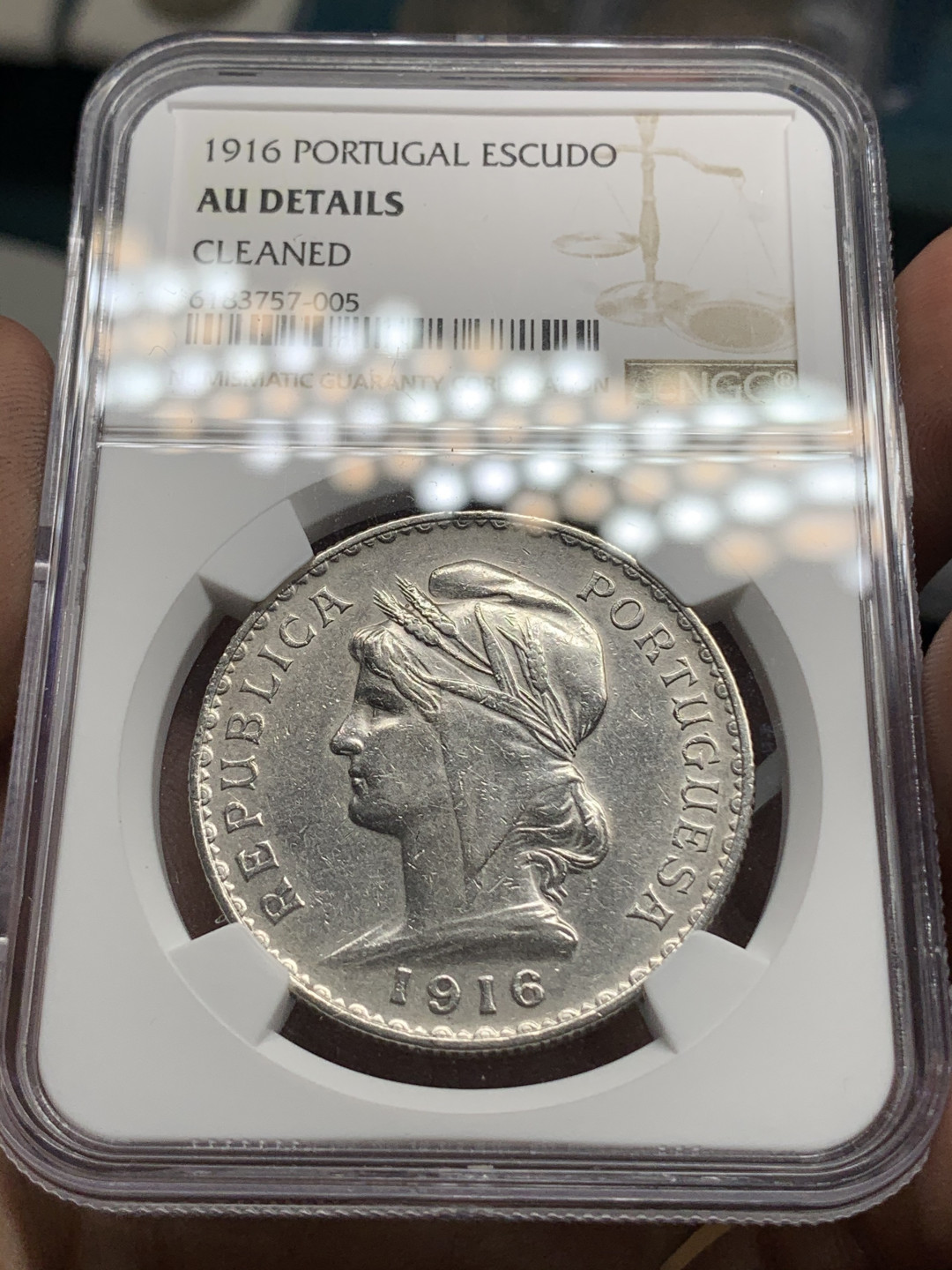 《竞宝斋》钱币微拍-第5场（0佣金包邮） NGC 评级 葡萄牙 谷物女神 1埃斯库多 大银币 整体磨损较少