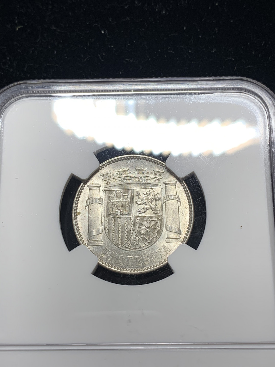 《竞宝斋》钱币微拍-第5场（0佣金包邮） NGC-MS63 西班牙1933年 坐人拿花 1比塞塔 原光 银币 好品难得