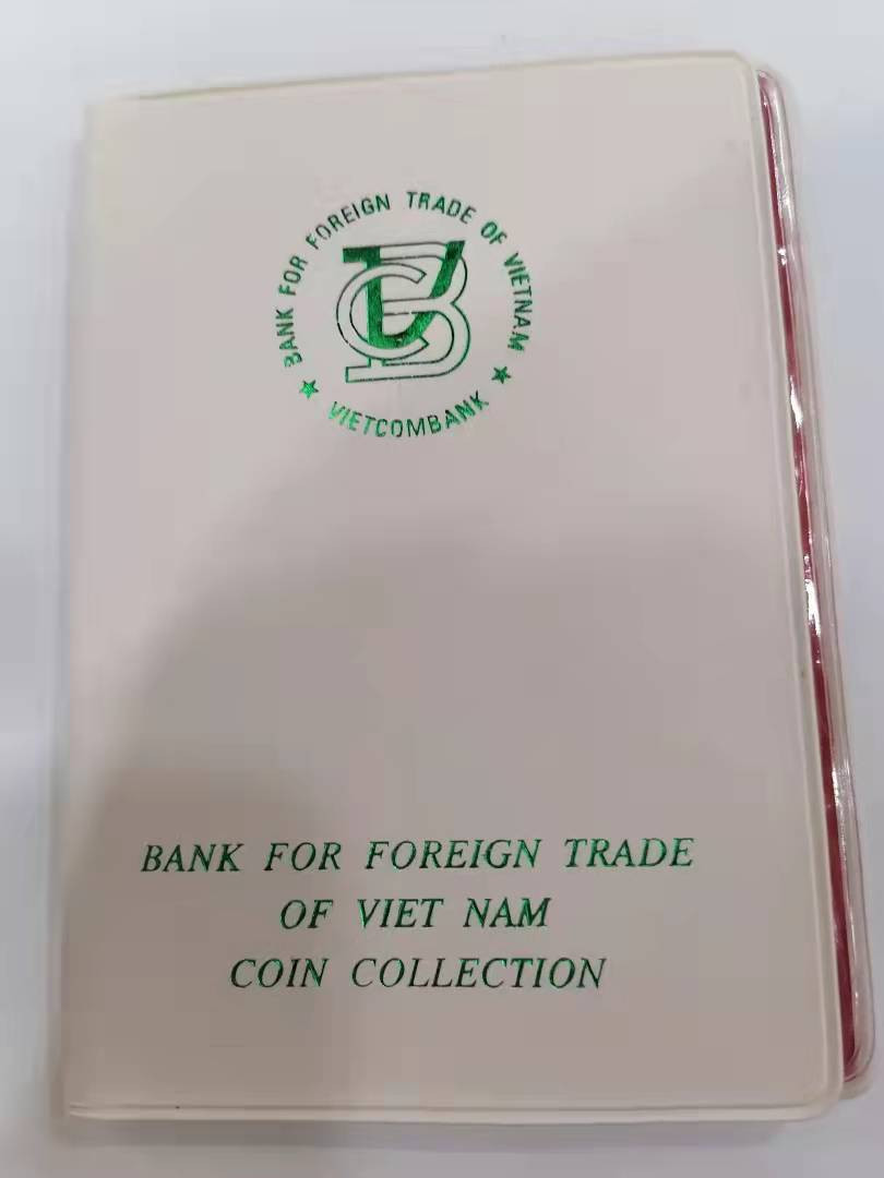 北京马甸外币专卖微拍第五十九场，非贵金属纪念币，流通币专场，陆续上新，欢迎关注  越南1976版，1958版铝套币，带孔三枚币为混版 