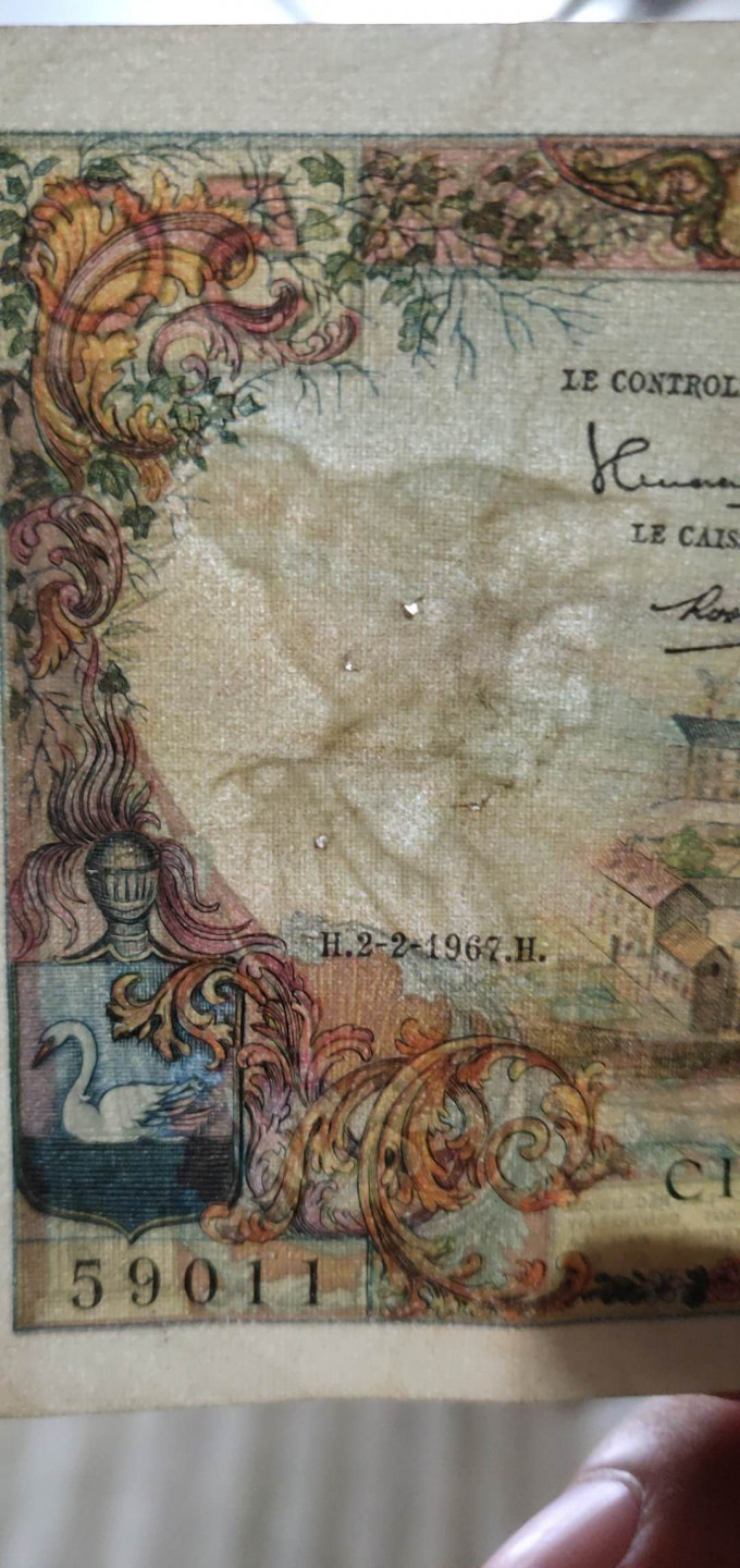 N&C 第十六期: 精品古董文物专场 法国拉辛50法郎 品相如图还不错 有针孔