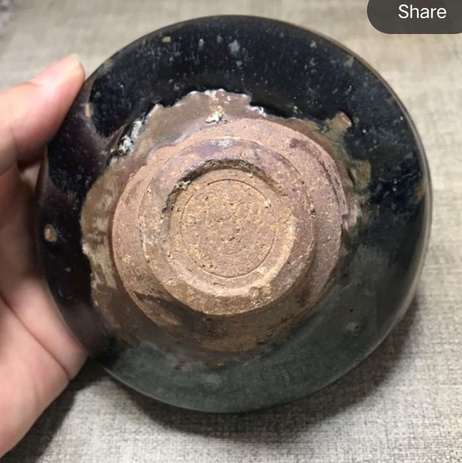 N&C 第十六期: 精品古董文物专场 宋代福清窑蓝毫束口盏，端正，大漆修缮