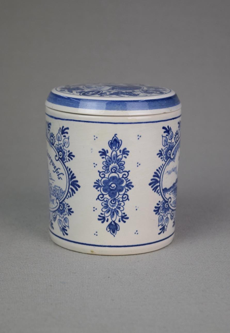 顺兴如意欧洲古董馆 DELFT（代尔夫特）青花瓷豪达圣扬教堂纹饰储物罐（收纳罐、烟丝罐、茶叶罐）摆件