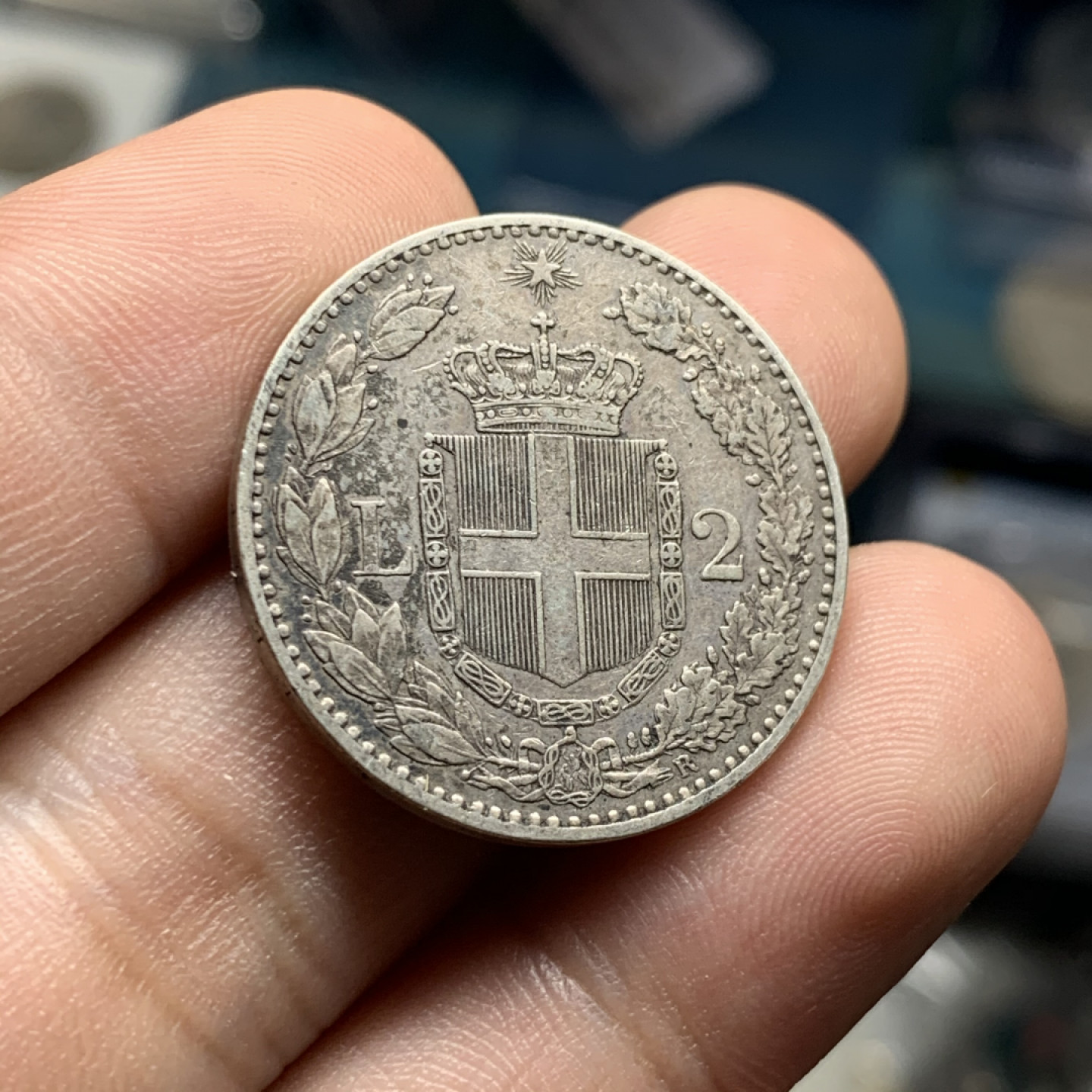 《竞宝斋》钱币微拍-第7场（不限金额顺丰包邮） 意大利 1884年 翁贝托2里拉 银币 9.9g，27mm 这样的品相已经难得了