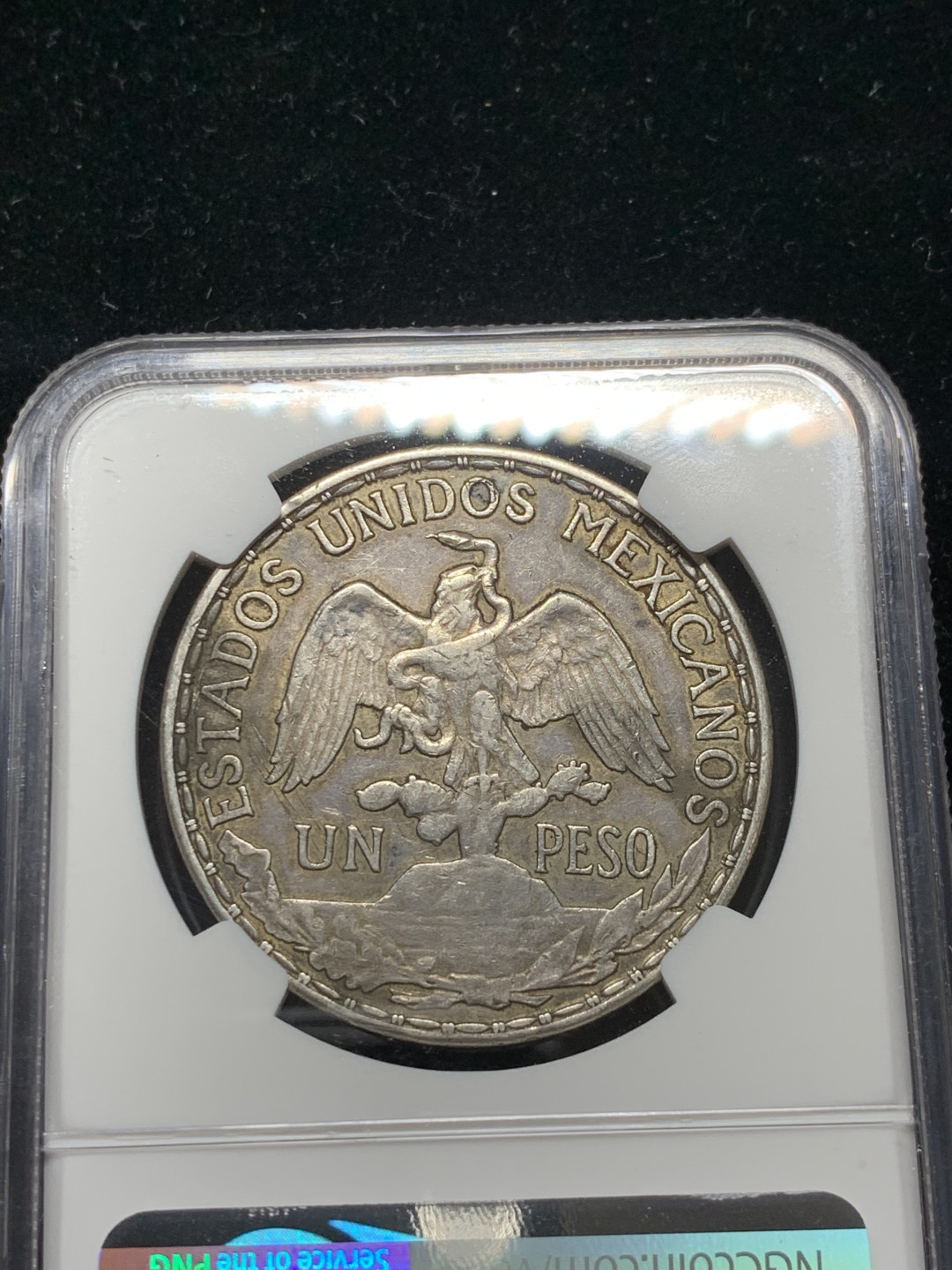 《竞宝斋》钱币微拍-第7场（不限金额顺丰包邮） NGC-XFD  墨西哥骑马鹰洋1比索  1910  原味老包浆 热门品种