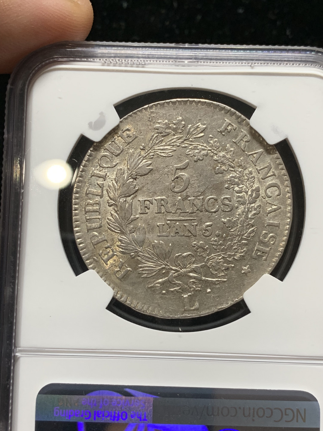 《竞宝斋》钱币微拍-第7场（不限金额顺丰包邮） NGC AU50 法国第一共和 LAN5 大力神 5法郎 银币 带光 花枝细节一流  可以终身收藏