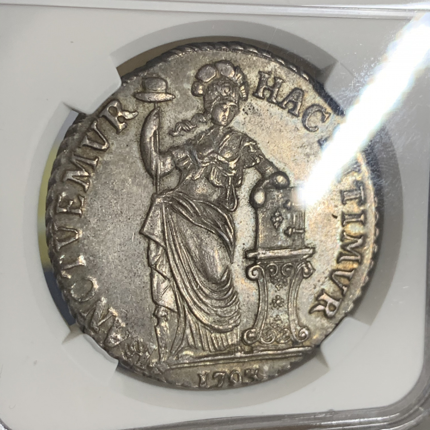 《竞宝斋》钱币微拍-第7场（不限金额顺丰包邮） NGC MS62 荷兰西弗里斯兰 1793 站人 3盾 带光老包浆 大银币