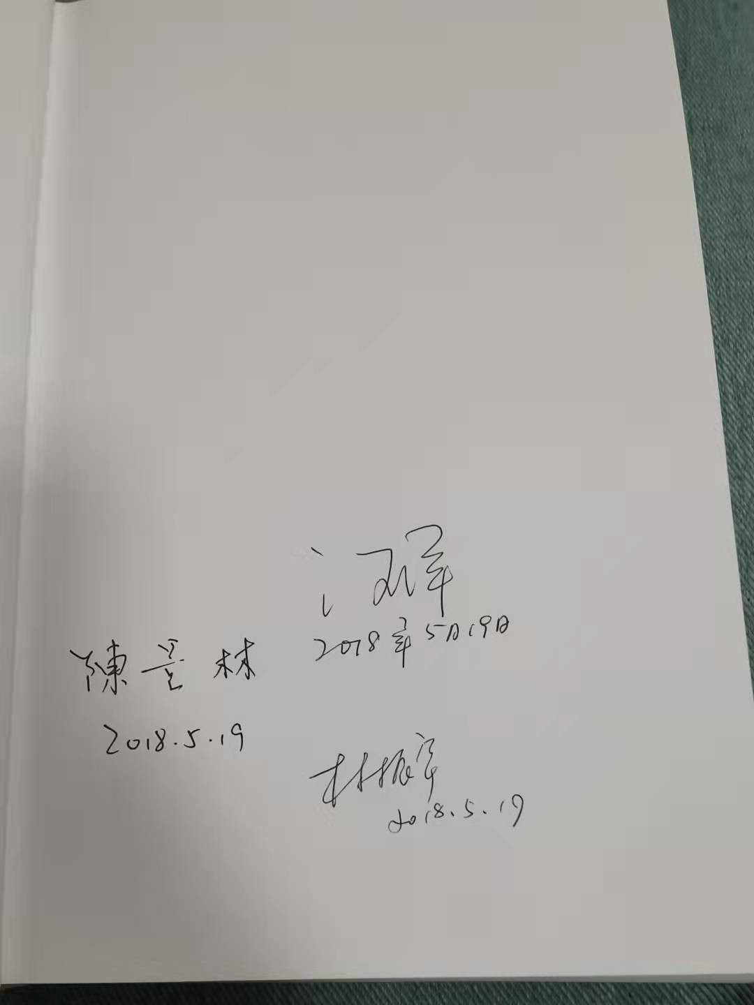 北京马甸外币专卖微拍第六十期，外国金银币专场，陆续上新，欢迎光临 中国金银币标准目录（带三位作者共同签名），北京出版社出版