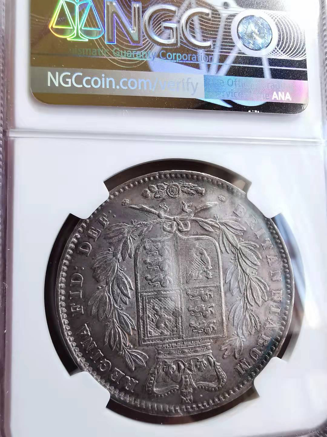 凡希社世界钱币微拍第一百七十二期 1845英国小维青年头像克朗大银NGC-AUD细节非常棒！