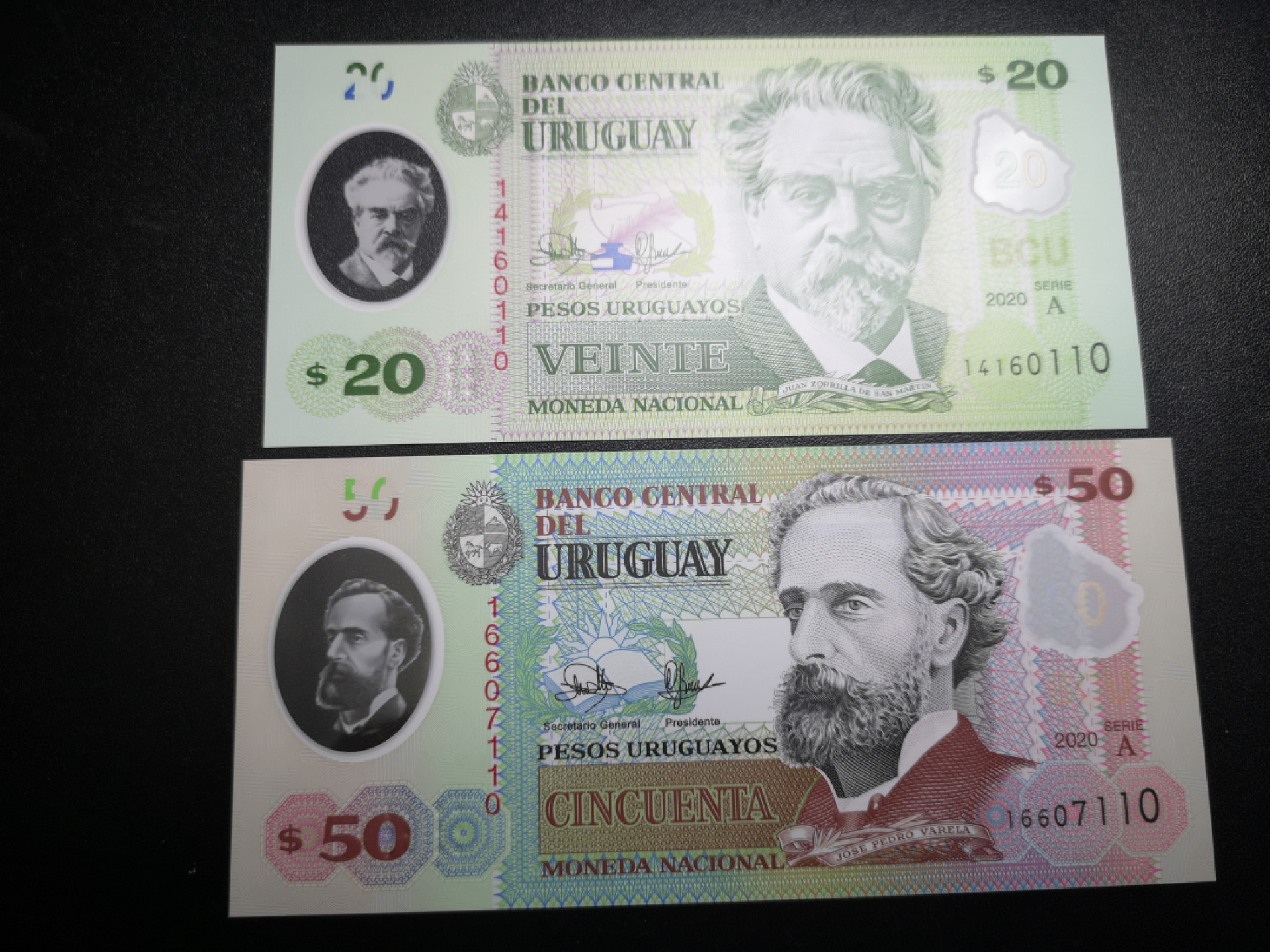 《外钞收藏家》金九银十双拍9号场（总133期）（本期72件） 2020年乌拉圭20、50一对 尾三同110  全新UNC