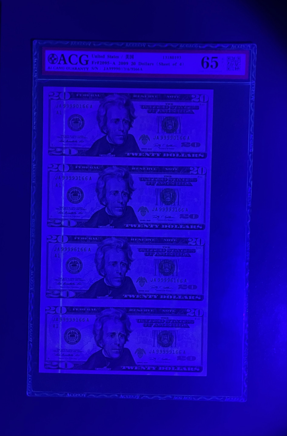 【丑猫1010】今晚7点整(佣金不涨) 四联体80美元(99990166)