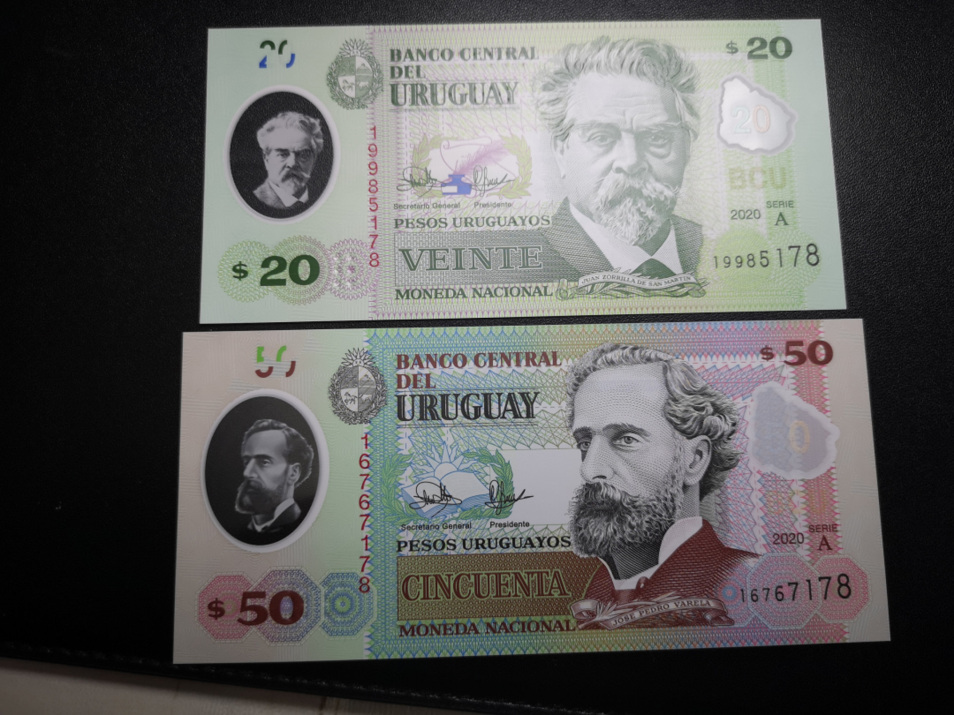 《外钞收藏家》金九银十双拍9号场（总133期）（本期72件） 2020年乌拉圭20、50一对 尾三同178  全新UNC