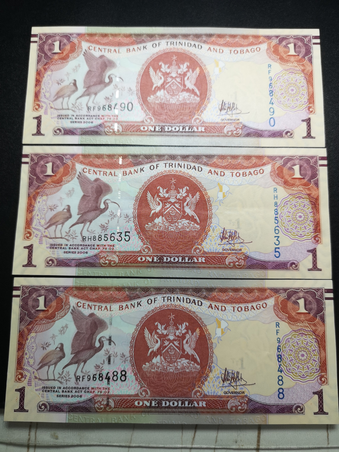 《外钞收藏家》金九银十双拍9号场（总133期）（本期72件） 三个国家八张纸币一起 全新UNC