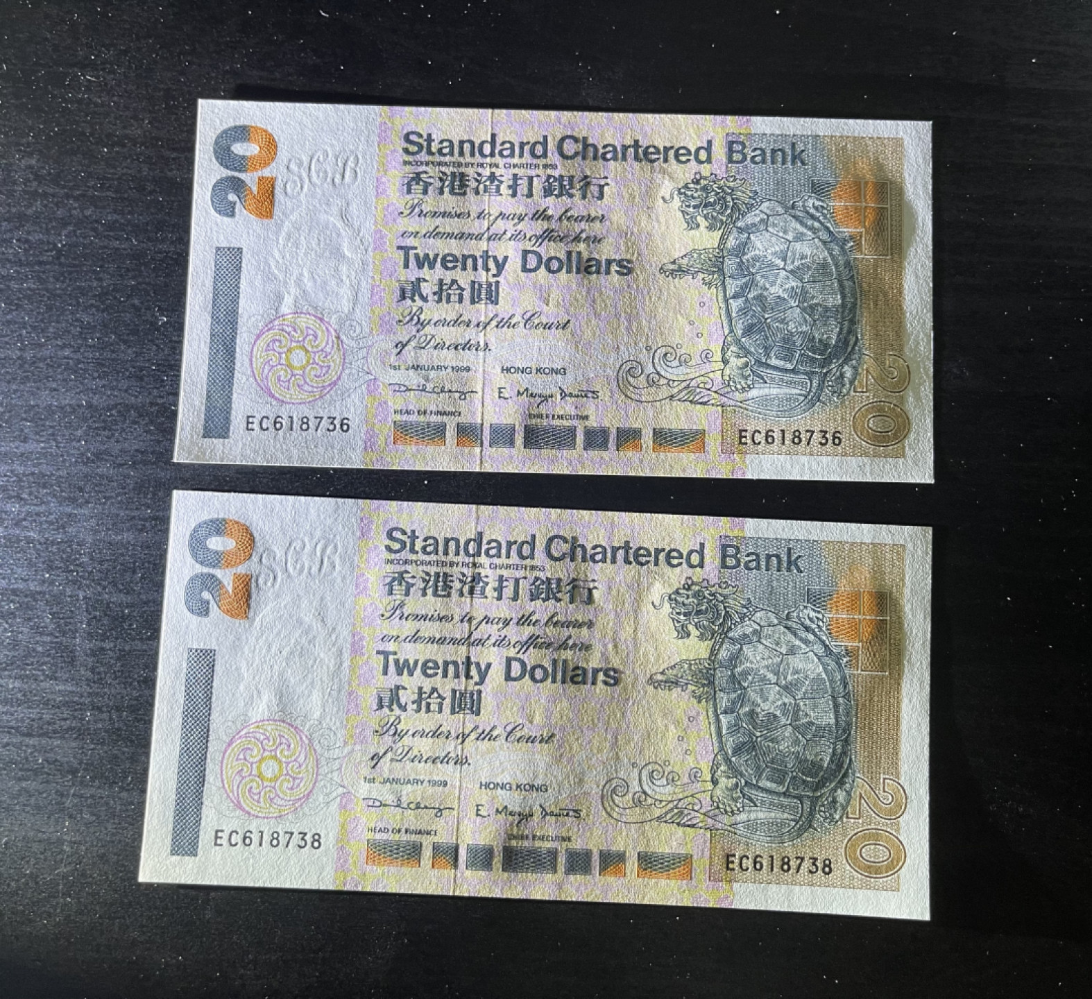 【丑猫1010】今晚7点整(佣金不涨) 渣打短棍20unc(2张)